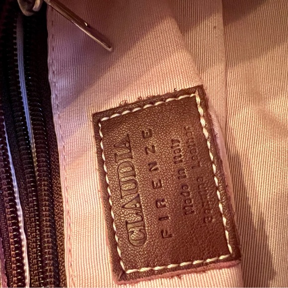 Claudia Firenze leather clutch - Picture 8 of 8